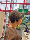 ショートボブ