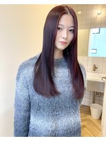 チーカ(chica)&nbsp;ブリーチなしボルドーカラー × 艶ストレートロング