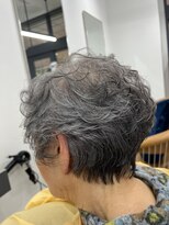 ウミ(Umi) マダムショート