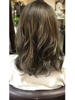 アクアマリン8810 ハチハチイチゼロ(AQUA MARINE 8810)&nbsp;似合わせカット/ミディアムレイヤーカット/髪質改善/北習志野