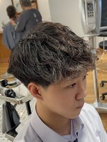 ザデイトウキョウ 表参道 青山(THE DAY TOKYO) MEN’S/サーフカール/刈り上げセンターパート/表参道駅/青山