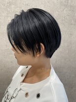 リースリー(Re.3 connecting beauty) ブルーブラック×ツーブロックショート