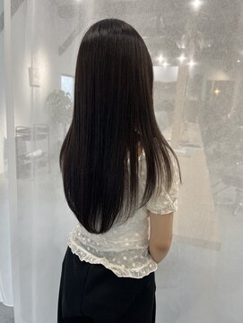 リブ(LIV) つやさらストレート