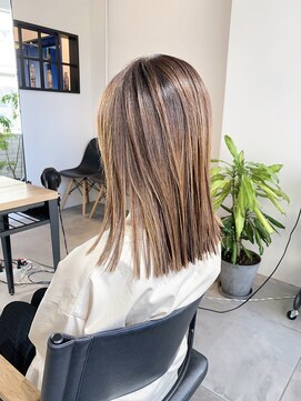 美容室 ツリー(Tree) ノンブローでおさまる大人スタイル『Tree hairsalon 』本厚木