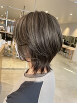 カイラ(KAILA)&nbsp;【KAILA】白髪ぼかしハイライト ウルフスタイル☆高野