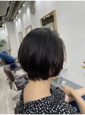 ショートボブ