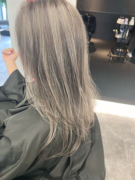 エミタス 宮街道(Emitas.) ハイトーングレージュ[ハイトーンカラー/グレージュカラー]