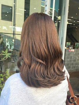 マザー(MOTHER) ダブルカラーミルクティーベージュカラーケアブリーチハイトーン