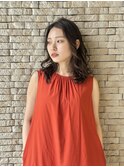ミディアムレイヤーカット×ナチュラルパーマ＊地毛風カラー
