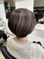 ローム(LOOM)&nbsp;白髪ぼかしハイライト