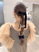 ピークアブー アヴェダ ギンザシックス(PEEK-A-BOO AVEDA GINZASIX)&nbsp;ブライダルヘア　ダウンスタイル　ローポニー　タイトアレンジ