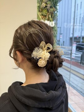 モリオフロムロンドン 大宮店(morio from London) 卒業式×シニヨンアレンジ【金山】