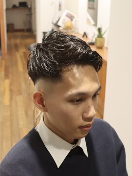 ザデイトウキョウ 表参道 青山(THE DAY TOKYO) スキンフェード/メンズカット