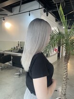 キング 高槻(K!ng)&nbsp;縮毛矯正髪質改善ハイライトレイヤーカット高槻美容室エクステ