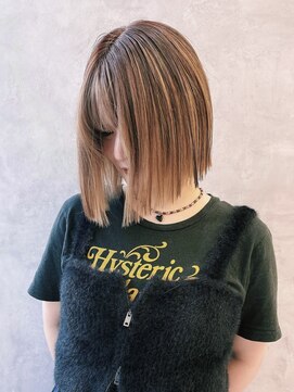 white beige＋アンブレラカラー