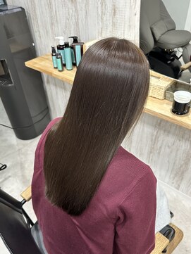 ワイト(&y～waito～) 【髪質改善×ナチュラルベージュ】透明感と艶のある王道ベージュ