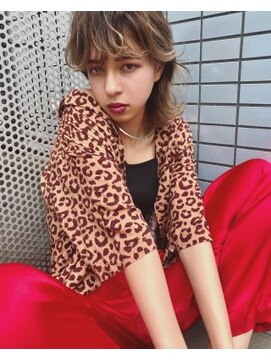 ジーナ(XENA) マッシュウルフレイヤー