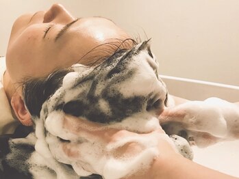 ヘッドスパ専門店 テテ(tete)の写真/【イチオシ★モナリ育毛促進美髪スパ】日本で唯一の育毛促進に特化したサロンが共同開発した「MONNALI」◇
