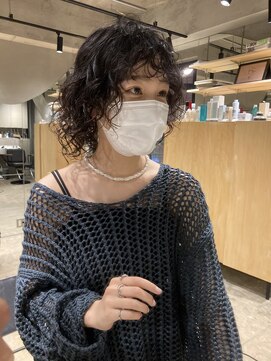 ビビト(bibito) bibitoウェーブヘア くるくるパーマ ウルフカット ソバージュ