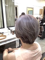 アキコ(AKIko) 白髪活かし