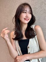 ロンド アンブル 四条烏丸(Lond ambre)&nbsp;中川智帆  レイヤーロング/顔周り/韓国/グレーベージュT