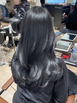 アフロート ギンザ(AFLOAT GINZA) 【MAINESTYLE】レイヤーカット/地毛風カラー