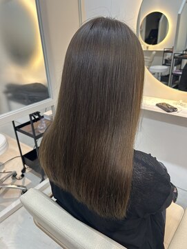 シダ(sida SAIIN) 【牧内】オリーブベージュ/艶髪/髪質改善