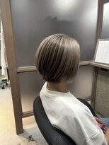 プロム(plom)&nbsp;ショートボブ