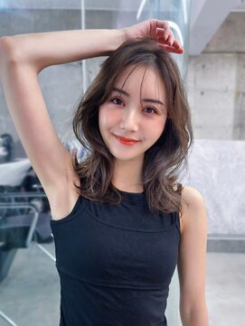 フィヴェント(Fivent) ２WAY前髪で遊ぶ♪こなれミディ☆顔まわりレイヤー骨格ヘア診断