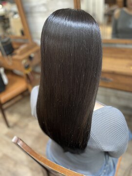 アイエスト 東新宿(I est) 髪質改善・縮毛矯正【艶感とまとまり】ボリュームダウンスタイル