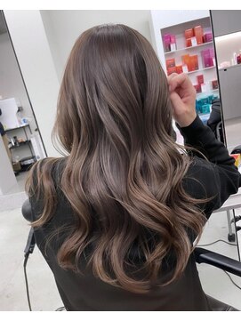 リリット(ReLit) くすみベージュマロンベージュホワイトブロンド細めハイライト