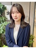 【ミディアム】綺麗に流れる顔まわりレイヤー