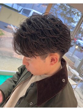 アース オーセンティック 岡山青江店(EARTH Authentic) ”フェザーショート”