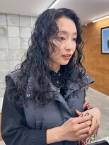 トゥコ(tuco)&nbsp;ロング スパイラルパーマ パーマ ロングパーマ ソバージュ ケア