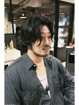 フランクスバーバーザスタンド(Frank’s barber the stand) サーフカール/スパイキーショート/フェザーパーマ/飯田橋E