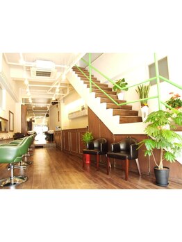 《神戸駅からすぐ》お客様のライフスタイルまで丁寧にヒアリングし、再現性も抜群なスタイルをご提案♪