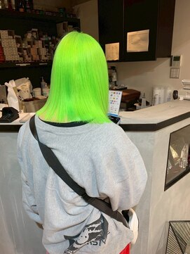 ペレ 原宿(PELE) ダブルカラー/ケアブリーチ/羽エクステ/原宿