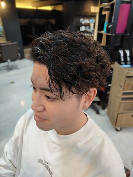 グロウ 博多店(growth) ツイストスパイラルパーマ