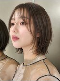 透明感グレージュレイヤーボブ