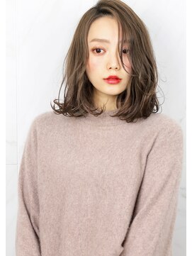 ヘアサロンガリカアオヤマ(hair salon Gallica aoyama) ☆グレージュ ＆ 無造作 ☆ ひし形シルエット切りっぱなしボブ☆