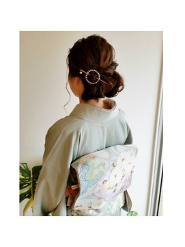 シャンティーク(shanteek) 【平垣内】結婚式お呼ばれアップ和装スタイル