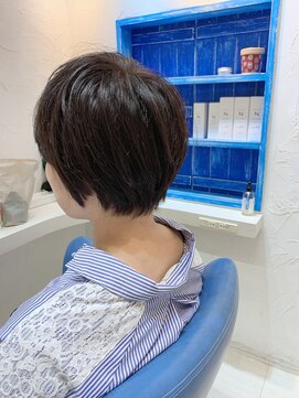 ウーロス(uros.) 秋☆ショートボブ