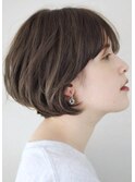 30代 40代 大人可愛い 丸み ショートボブ 手入れ簡単