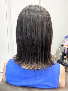 スイ(sui) 艶×BIKAKUストレート