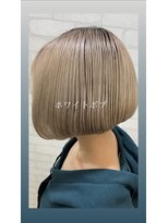 フレイバー オブ ヘアー(FLAVOR OF HAIR) FIBRE PLEXケアブリーチ×ホワイトカラー