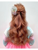ハーフアップ　ヘアセット　ゆるふわ　ダウンスタイル