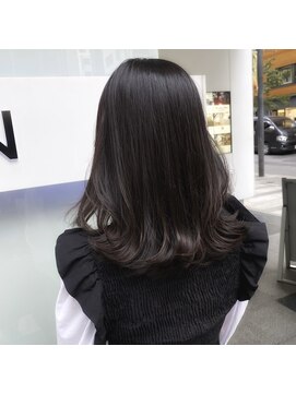 コレット ギンザ(Collet Ginza) 【地毛風カラー】ダークグレージュ