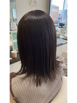 アメイジングヘアー 中沢店(AMAZING HAIR) ミディアムストレート/外はね/髪質改善/ベージュ/20代30代40代