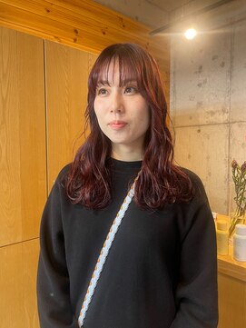 カフネ ジュントス ヨロ(Cafune' juntos YOLO) ピンクラベンダーカラー/薄め前髪/イルミナカラー