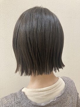 シャンプーボーイ 艶ボブ